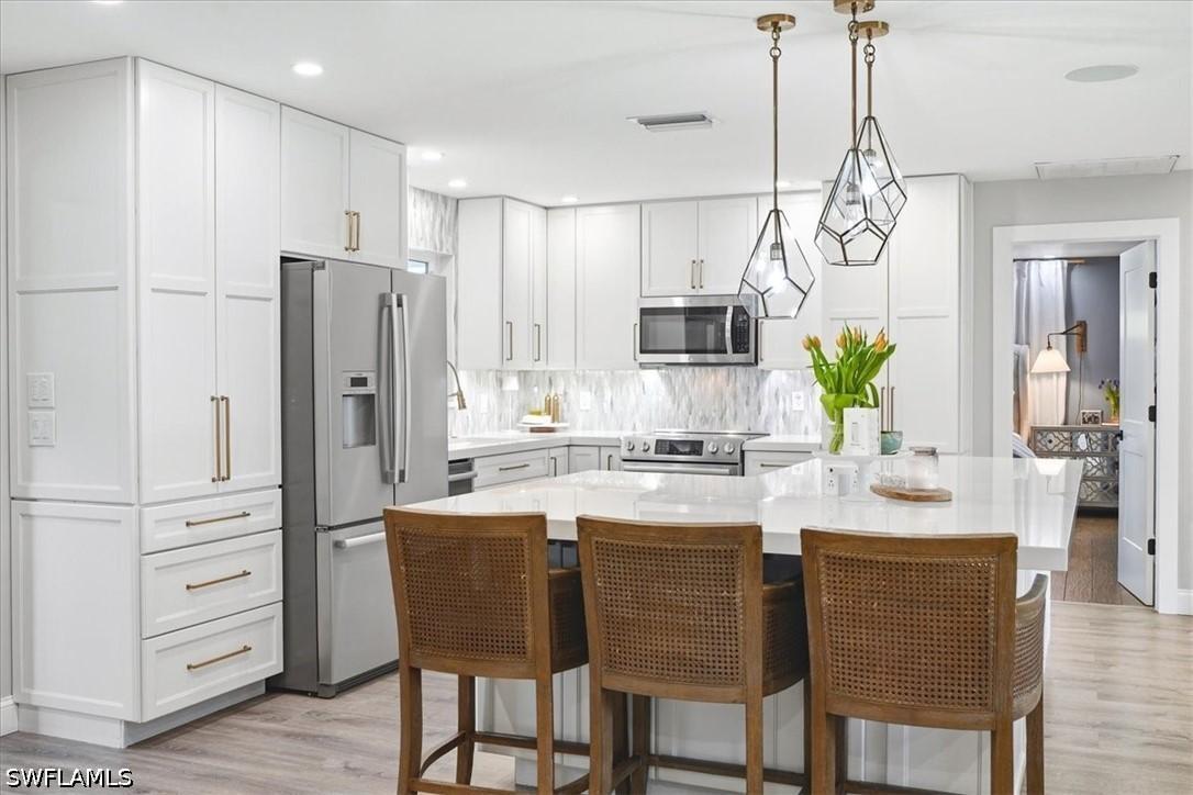 631 5th St., Naples, FL 34117