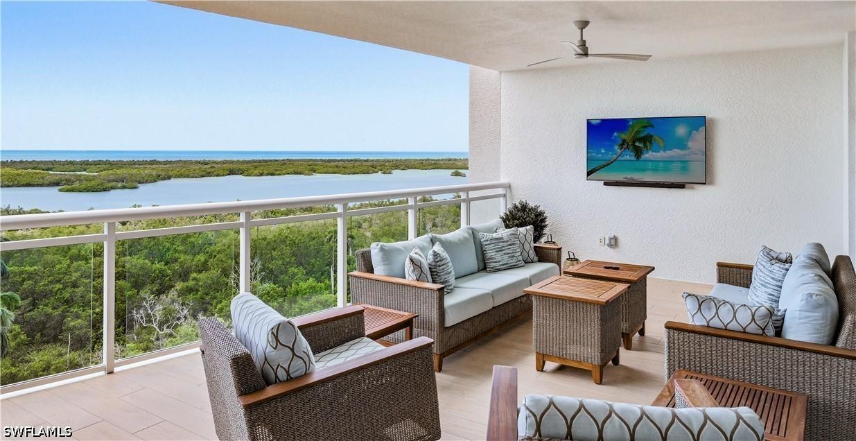 13925 Old Coast Rd. #905, Naples, FL 34110
