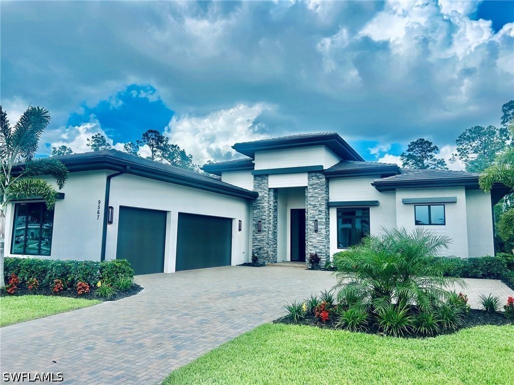 9567 Caymas Way, Naples, FL 34114