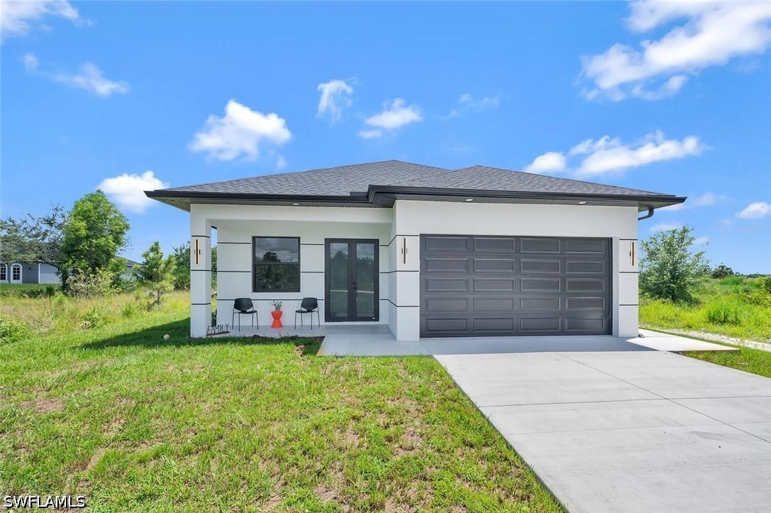 4572 4th Ave., Naples, FL 34117