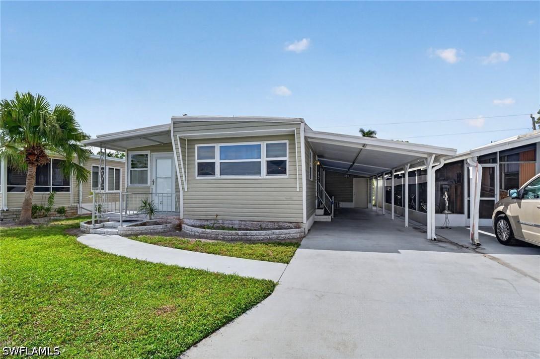 77 Enchanting Blvd. #E77, Naples, FL 34112