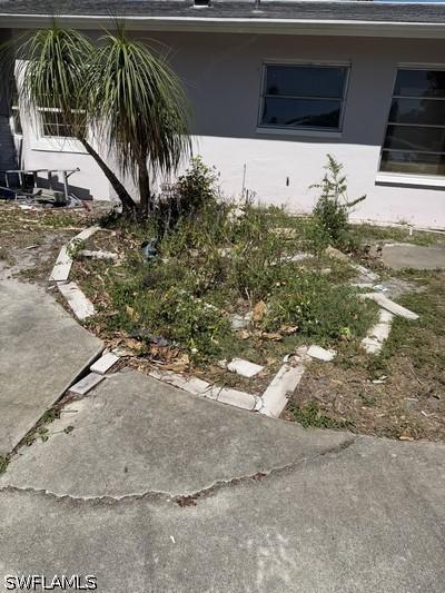 4825 Aztec Cir., Naples, FL 34112