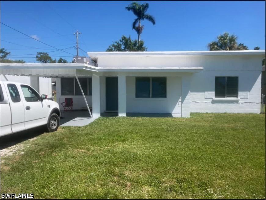 74 Victoria Dr., North Fort Myers, FL 33917