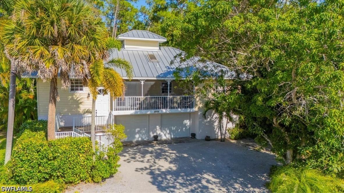 3618 Cottage Club Ln., Naples, FL 34105