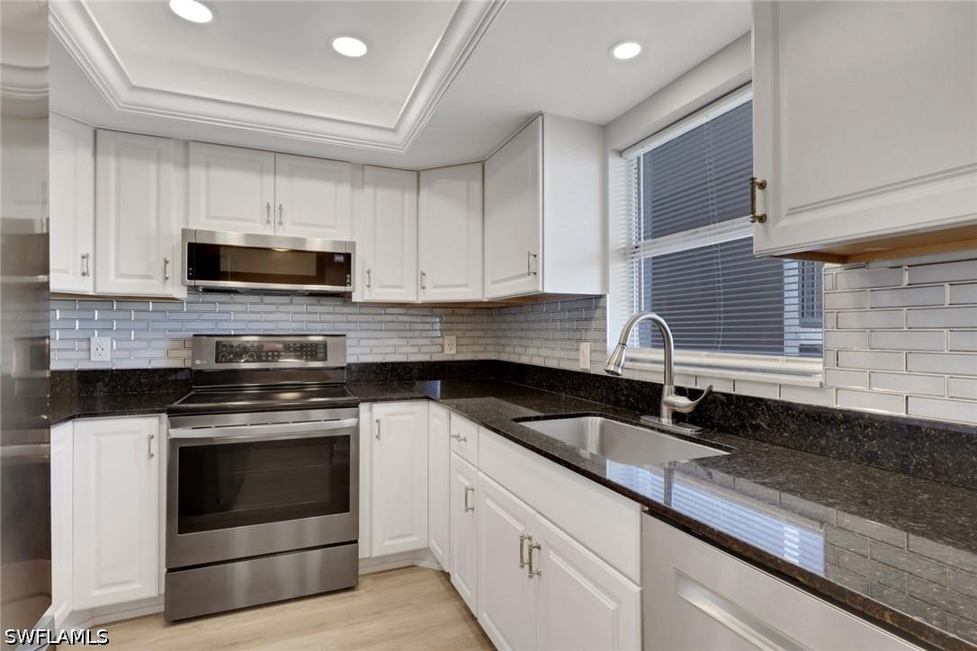 5499 Rattlesnake Hammock Rd. #A-207, Naples, FL 34113