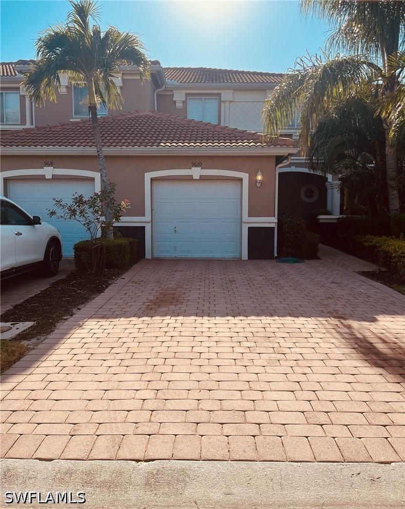 9620 Roundstone Cir., Fort Myers, FL 33967