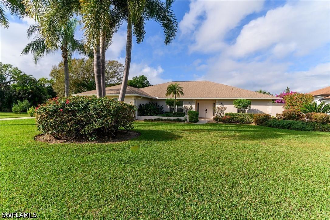 1916 Countess Ct., Naples, FL 34110