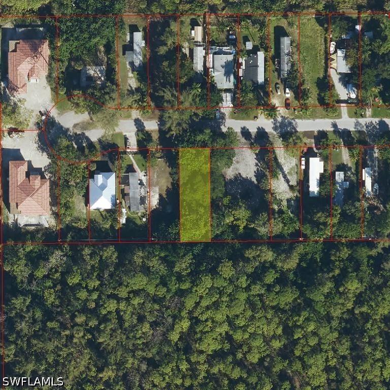 2580 Holly Ave., Naples, FL 34112