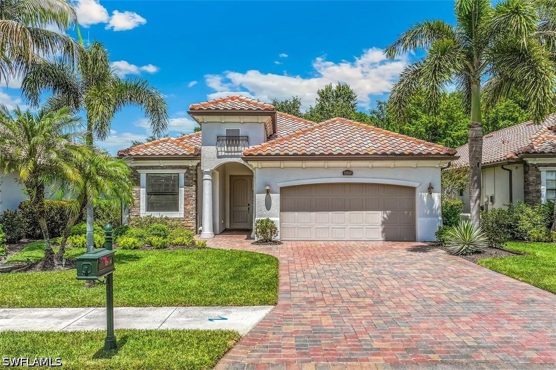 12614 Fenhurst Way, Naples, FL 34120