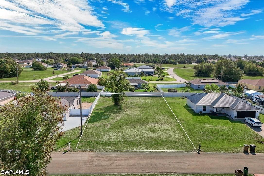 3205 NW 2nd Pl., Cape Coral, FL 33993