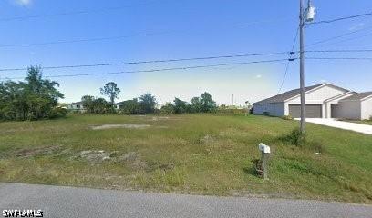 911 NE 32nd Ter., Cape Coral, FL 33909