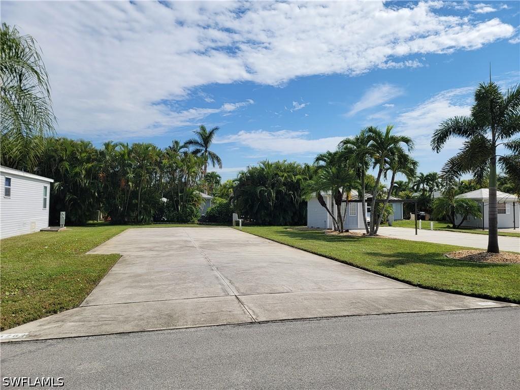 5761 Pathwood Ct., Fort Myers, FL 33905