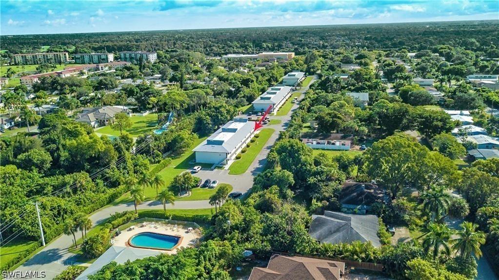 1095 Rosemary Ct., Naples, FL 34104