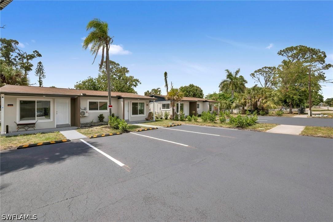 2566-2578 Jackson St., Fort Myers, FL 33901