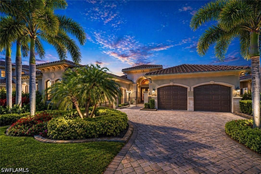 2915 Cinnamon Bay Cir., Naples, FL 34119