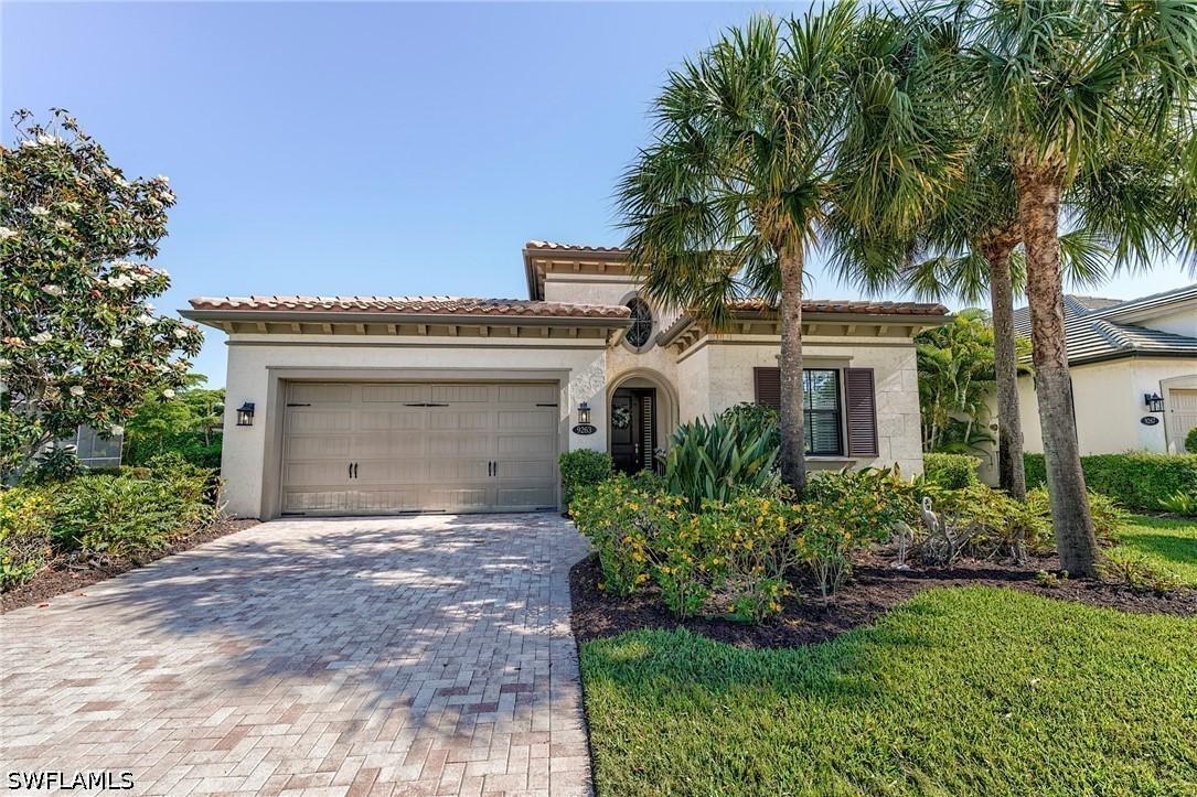9263 Glenforest Dr., Naples, FL 34120