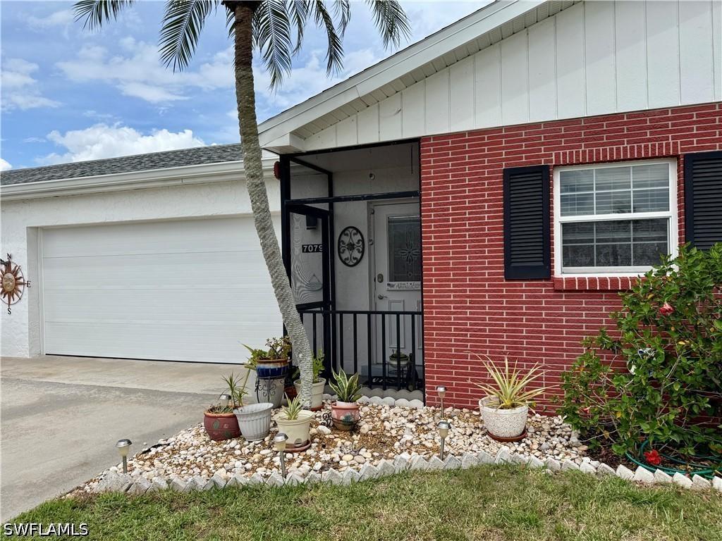 7079 Cedarhurst Dr., Fort Myers, FL 33919