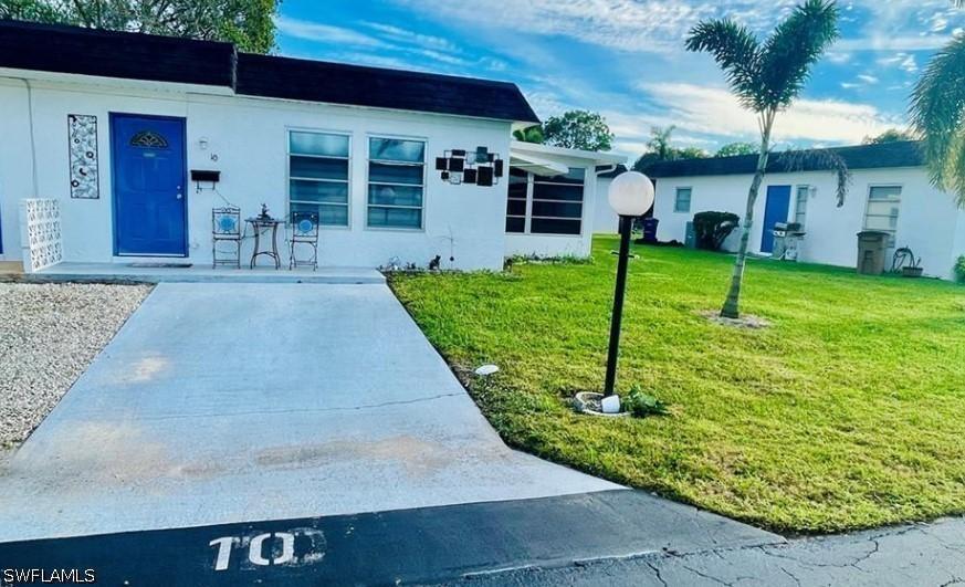 10 Temple Ct., Lehigh Acres, FL 33936