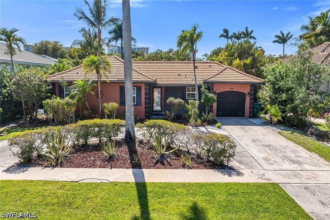146 Greenbrier St., Marco Island, FL 34145