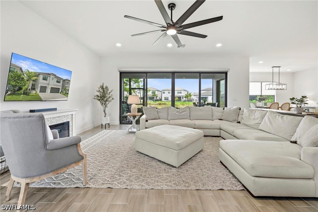 20281 Fair Oak Ln., Estero, FL 33928
