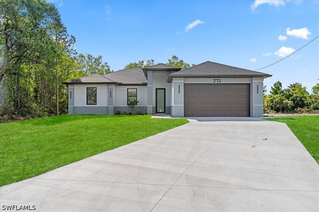 373 Selkirk Ave., Lehigh Acres, FL 33974
