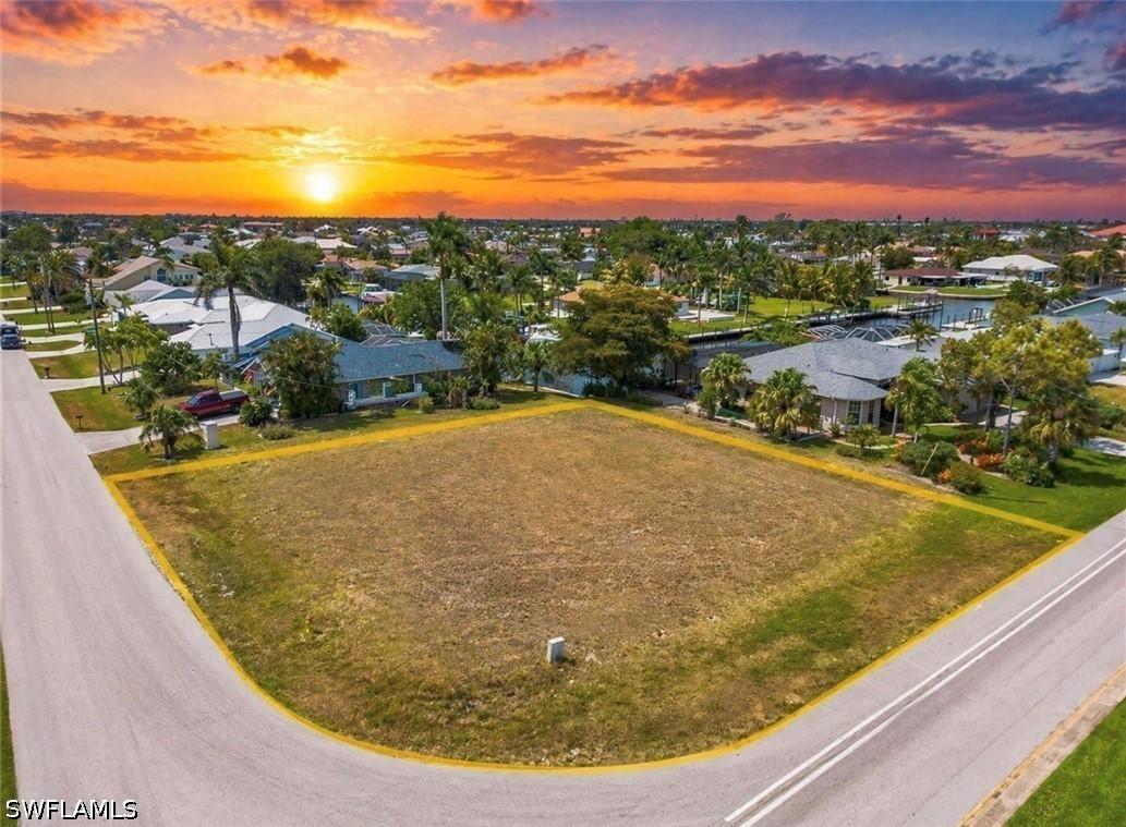 2014 Everest Pkwy., Cape Coral, FL 33904