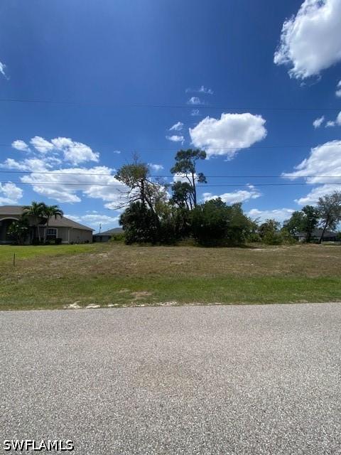914 SW 8th Pl., Cape Coral, FL 33991