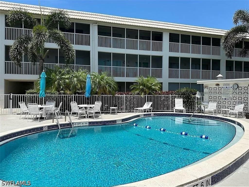 3150 Binnacle Dr. #318, Naples, FL 34103