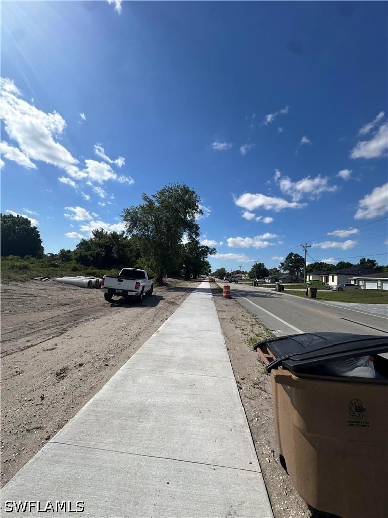 425 Bell Blvd., Lehigh Acres, FL 33974