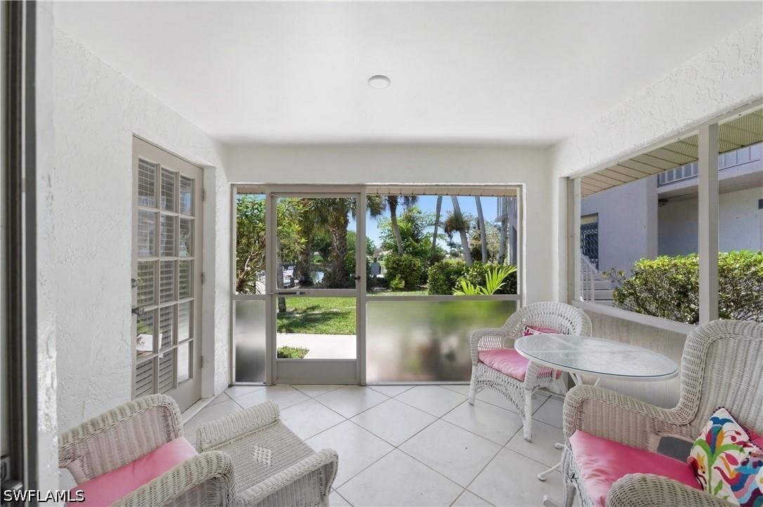 5579 Rattlesnake Hammock Rd. #B7, Naples, FL 34113