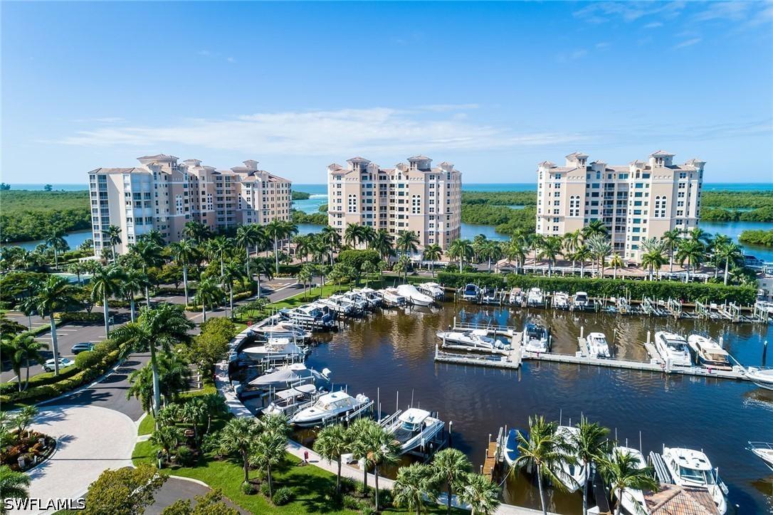 435 Dockside Dr. #B703, Naples, FL 34110