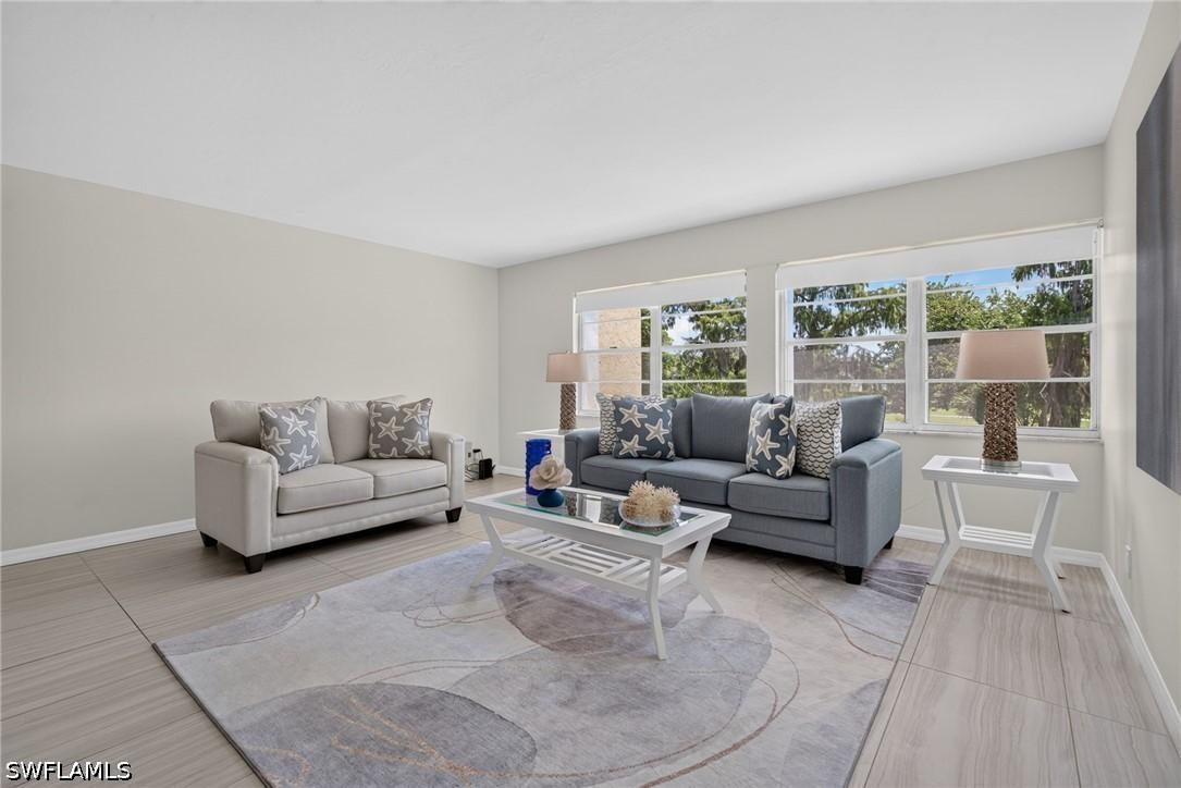 1084 Forest Lakes Dr. #7205, Naples, FL 34105