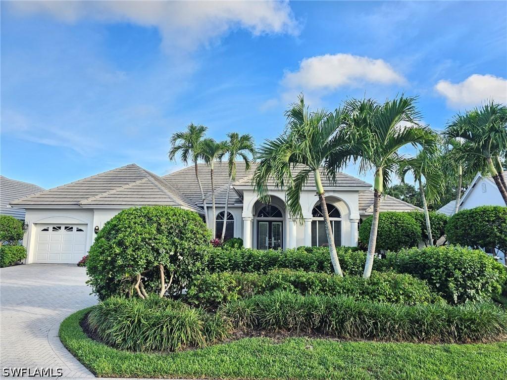 710 Shadow Lake Ln., Naples, FL 34108