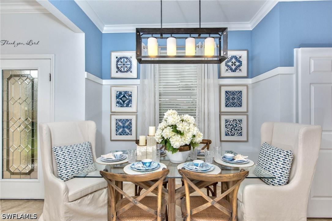 2612 Blossom Way, Naples, FL 34120