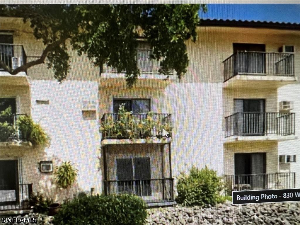 830 Wiggins Pass Rd. #8, Naples, FL