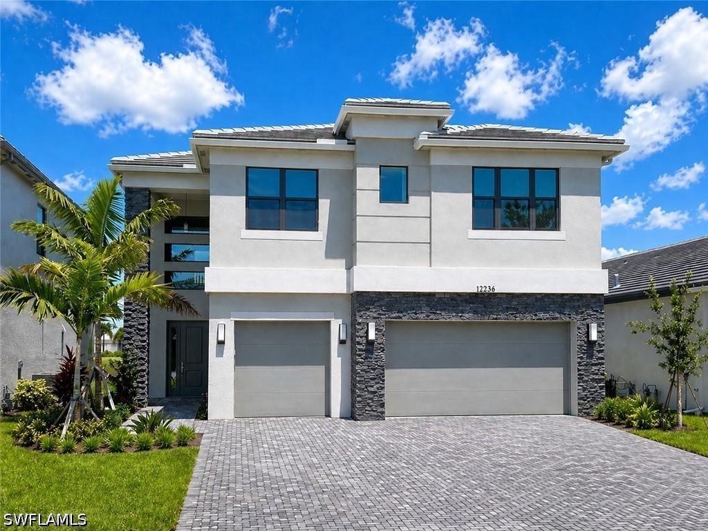 12236 Red Pine Pl., Estero, FL 33928