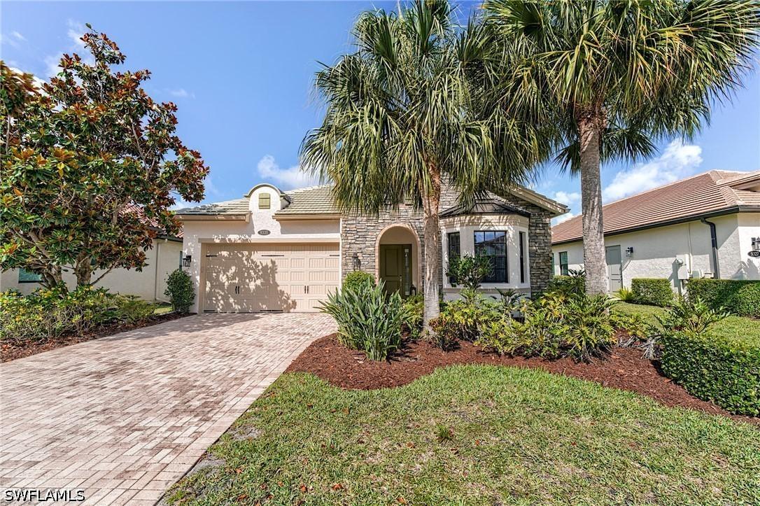 9335 Woodhurst Dr., Naples, FL 34120