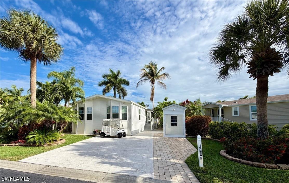 1066 Silver Lakes Blvd., Naples, FL 34114