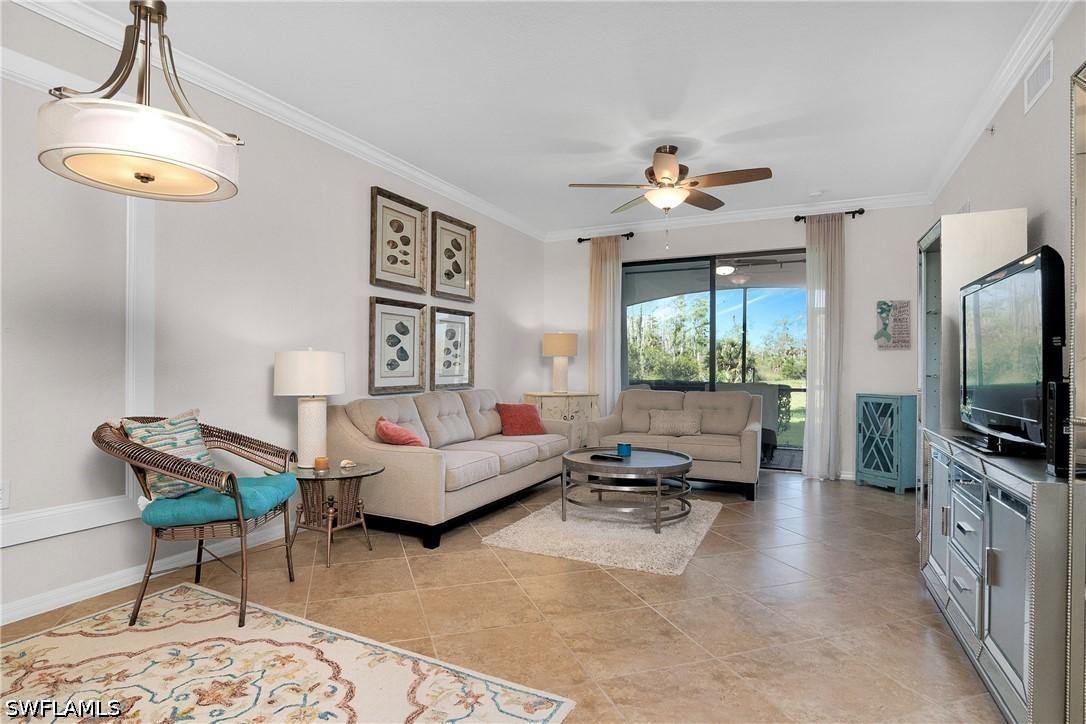 9719 Acqua Ct. #214, Naples, FL 34113