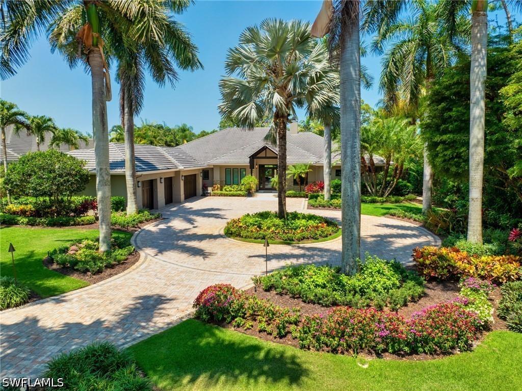 384 Edgemere Way, Naples, FL 34105