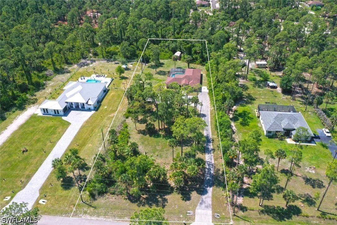 2660 16th Ave., Naples, FL 34120