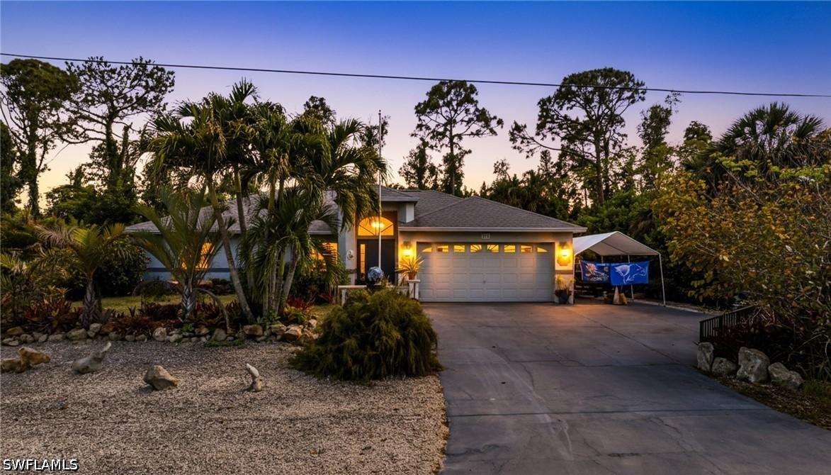 8164 Harrisburg Dr., Fort Myers, FL 33967