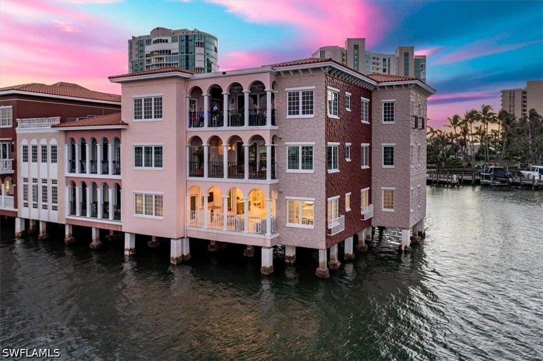 4000 Gulf Shore Blvd. #3300, Naples, FL 34103