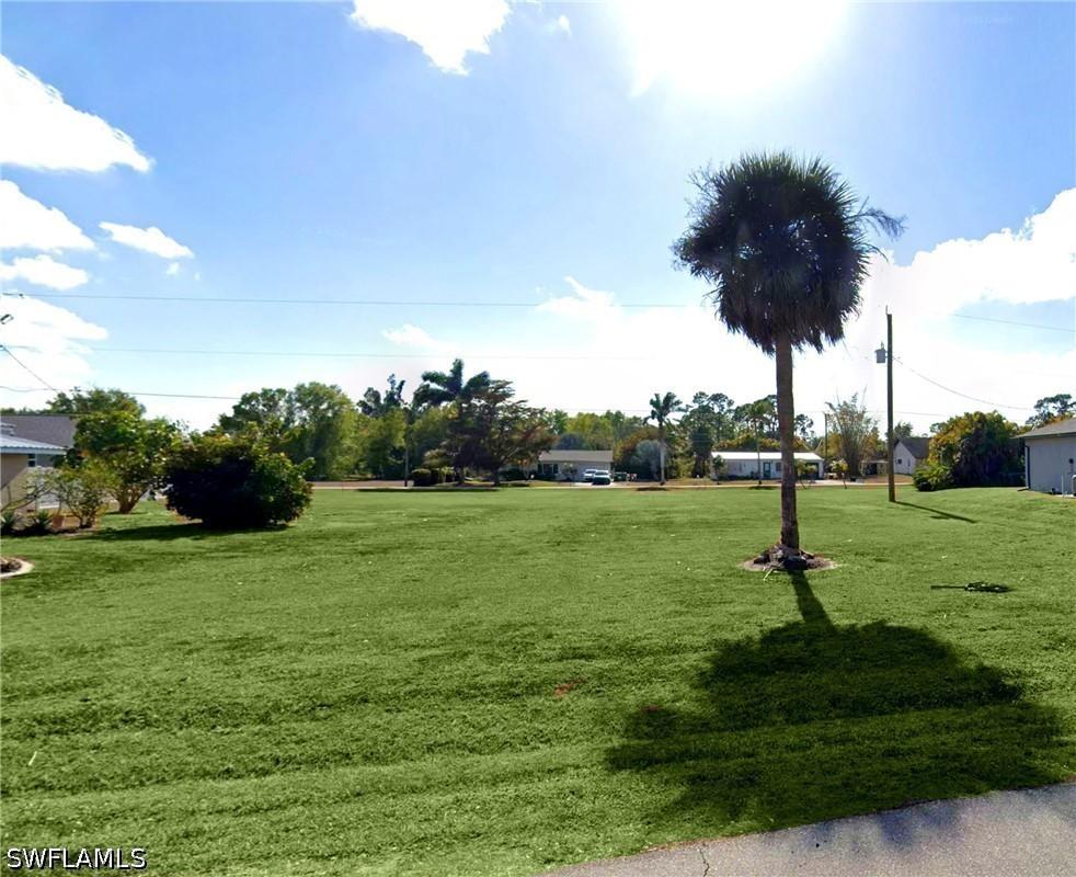 11153 2nd Ave., Punta Gorda, FL 33955