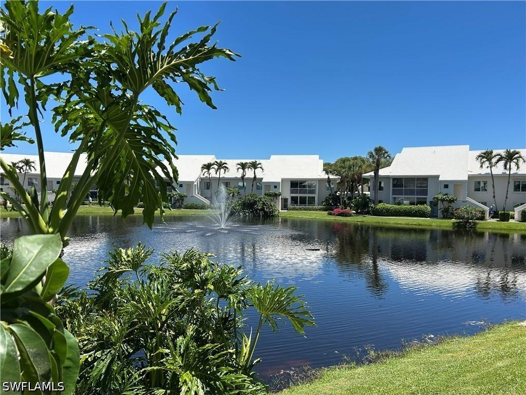 776 Willowbrook Dr. #808, Naples, FL 34108