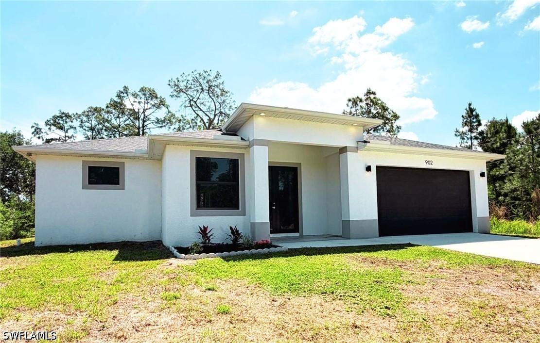 902 Magnolia Ave Ave., Lehigh Acres, FL 33972