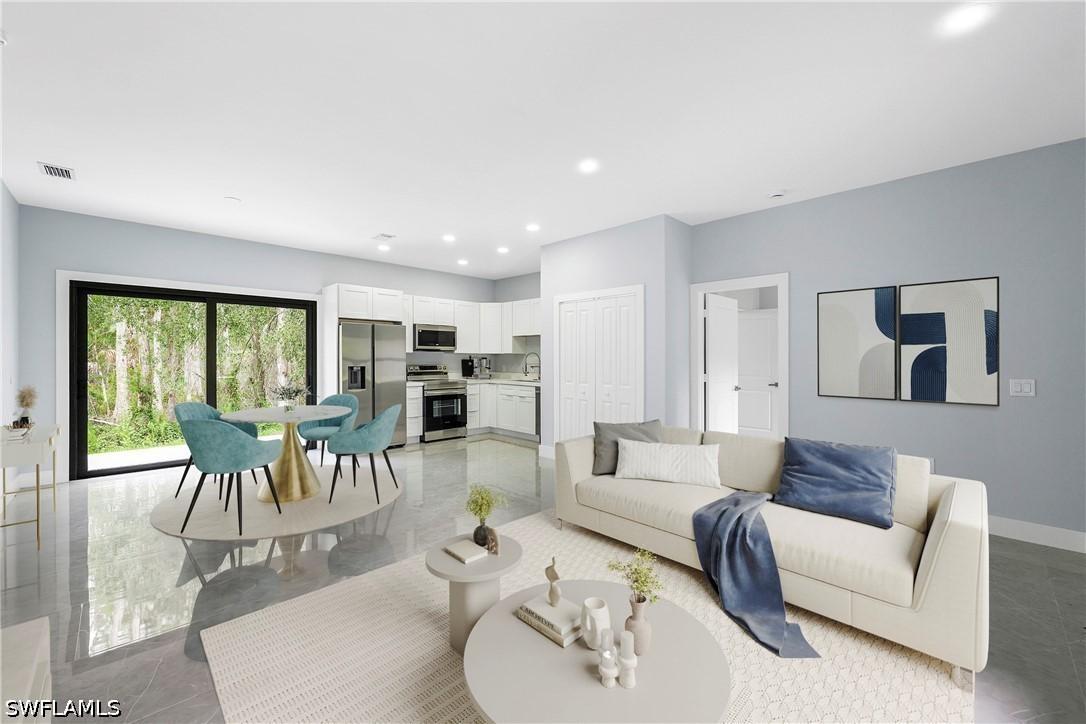 2677 62nd Ave., Naples, FL 34120