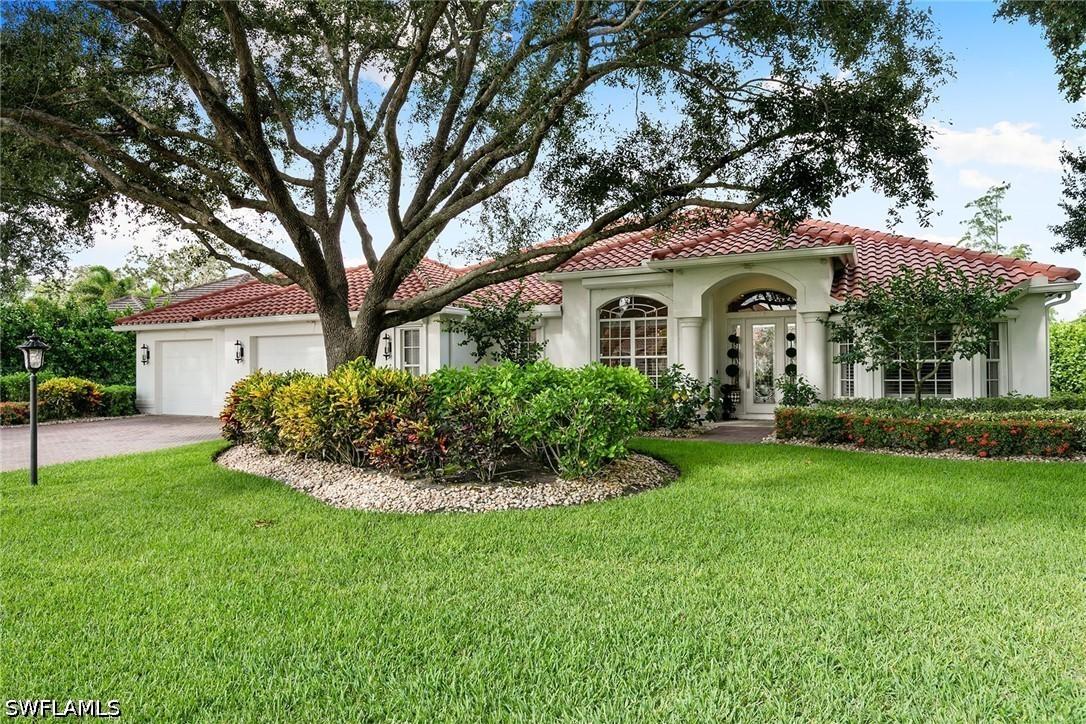 8037 Vera Cruz Way, Naples, FL 34109