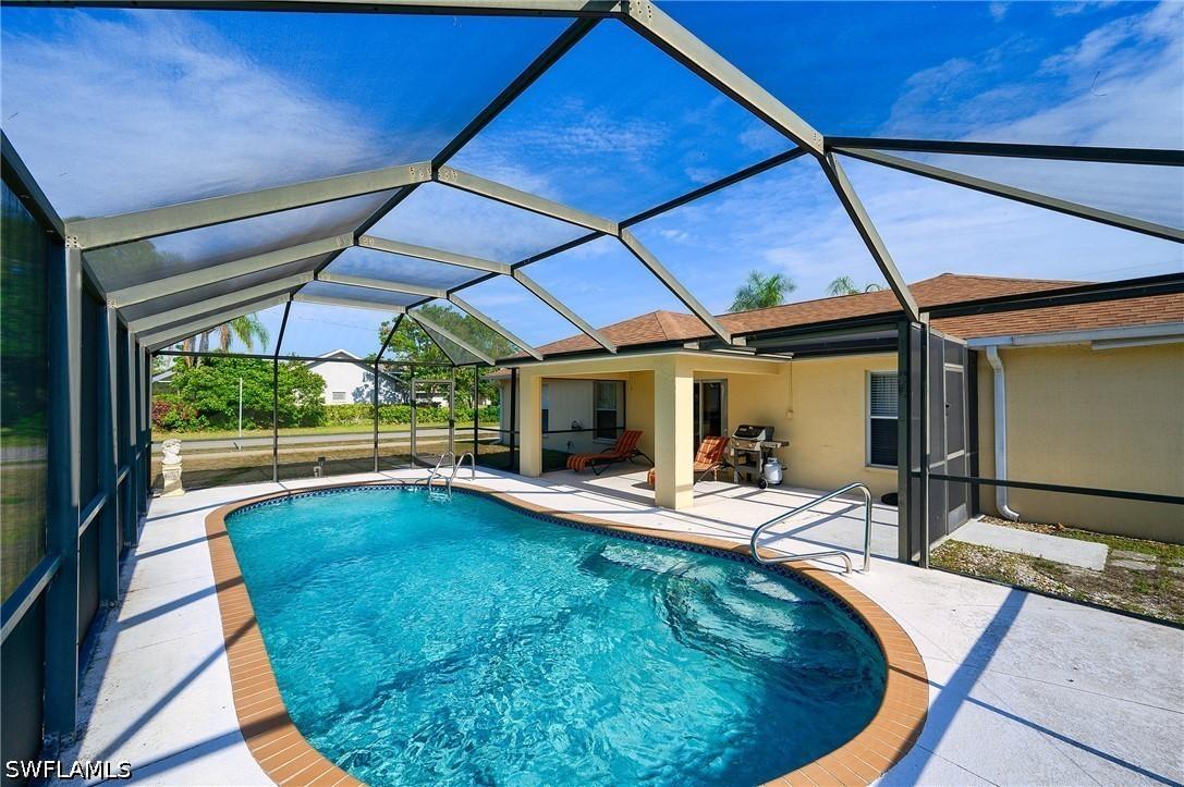 2519 6th St., Lehigh Acres, FL 33971