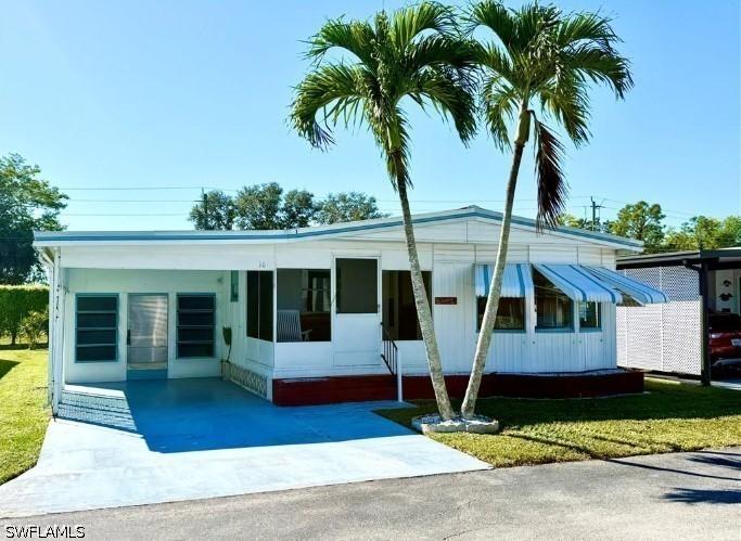 16 Turquoise Ave., Naples, FL 34114